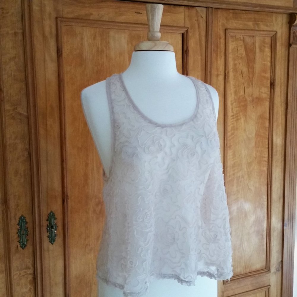 h.i.p. Sheer Raised Applique Racer Back Blouse. L